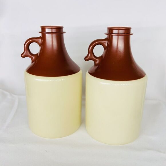 2 Disney Parks Country Bears Jamboree Plastic Drinking Sipper Jug Retired NO LID - Picture 4 of 6